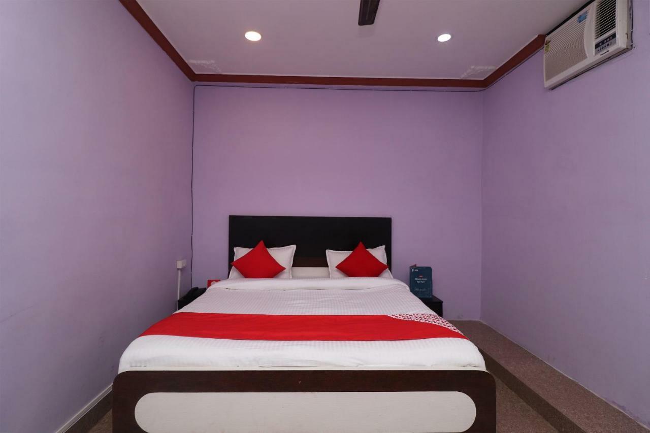 Oyo 31112 Hotel Abhinandan Palace Raipur  Exterior photo
