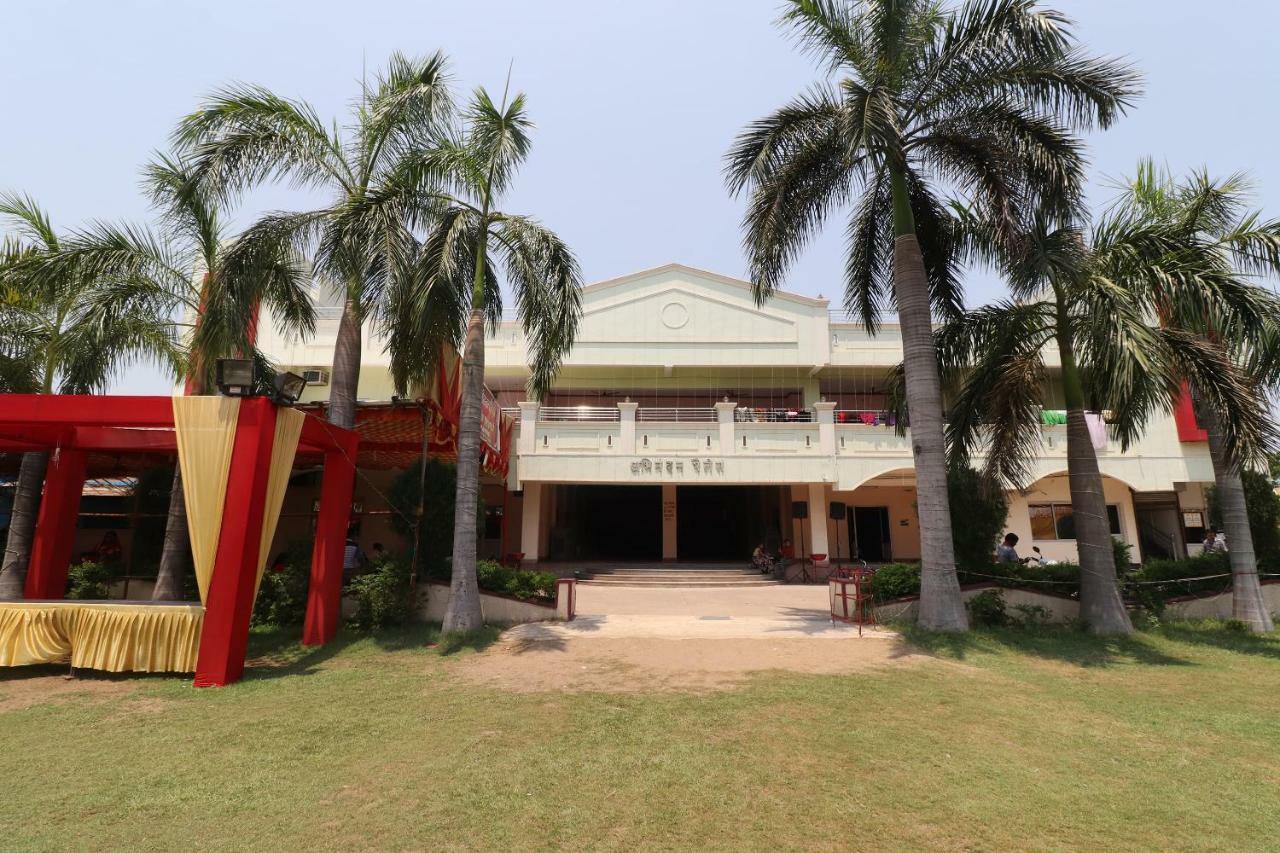 Oyo 31112 Hotel Abhinandan Palace Raipur  Exterior photo
